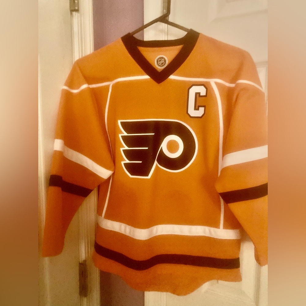 NHL Youth Philadelphia Flyers Claude Giroux #28 Jersey Size Large (12-14) NWOT